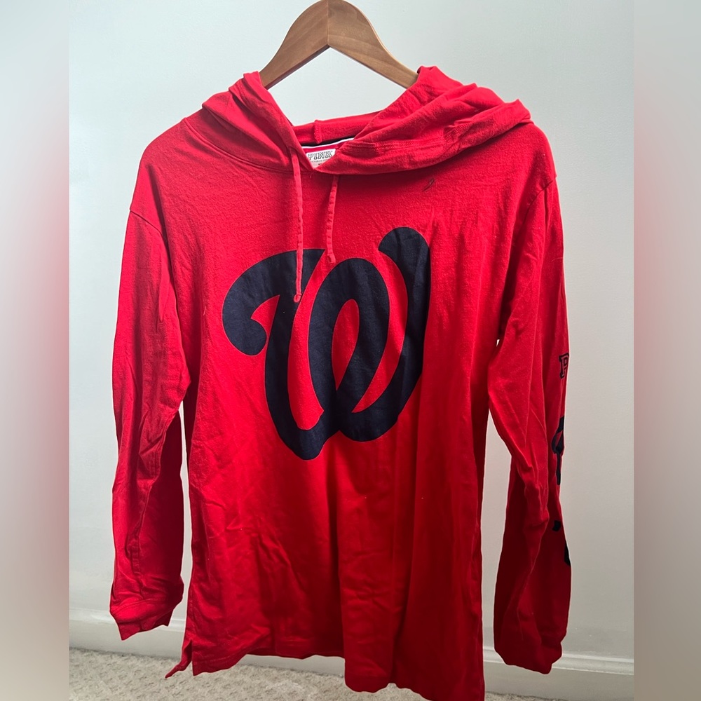 Washington Nationals hooded T